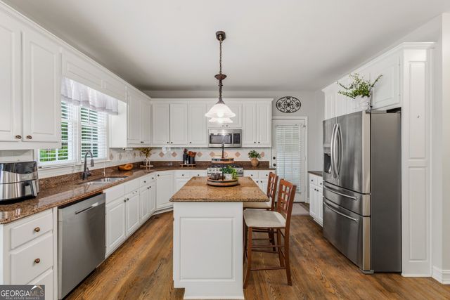 3145 Lake Seminole Place, Buford, GA 30519