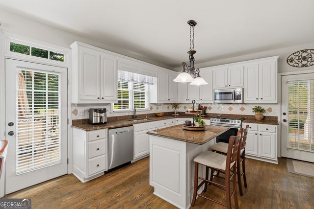 3145 Lake Seminole Place, Buford, GA 30519