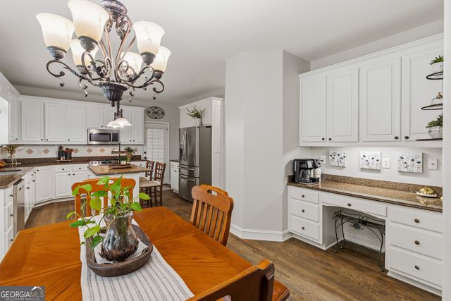 3145 Lake Seminole Place, Buford, GA 30519