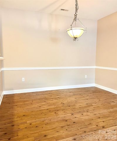 11264 Hyde Pointe Court, Charlotte, NC 28262