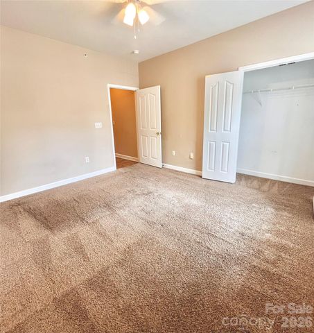 11264 Hyde Pointe Court, Charlotte, NC 28262