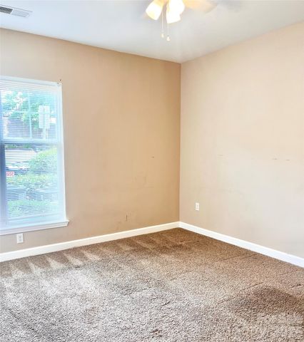 11264 Hyde Pointe Court, Charlotte, NC 28262