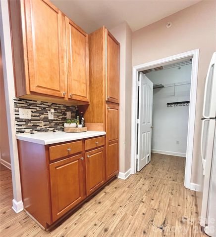 11264 Hyde Pointe Court, Charlotte, NC 28262