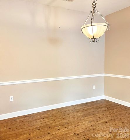 11264 Hyde Pointe Court, Charlotte, NC 28262