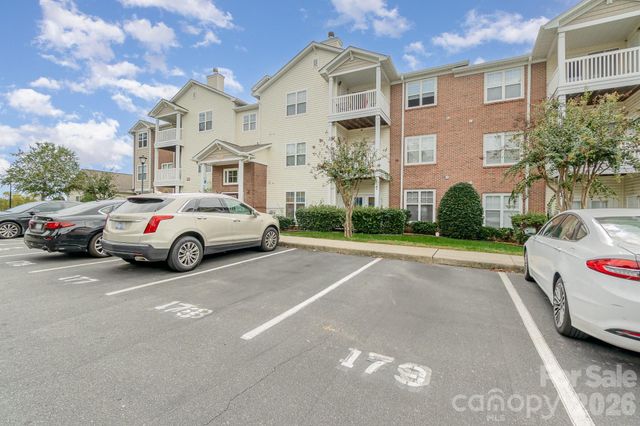 11264 Hyde Pointe Court, Charlotte, NC 28262