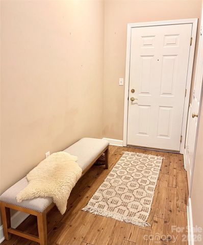 11264 Hyde Pointe Court, Charlotte, NC 28262