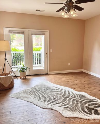 11264 Hyde Pointe Court, Charlotte, NC 28262