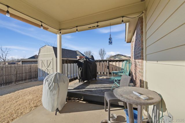 2108 S Javine Court, Skiatook, OK 74070