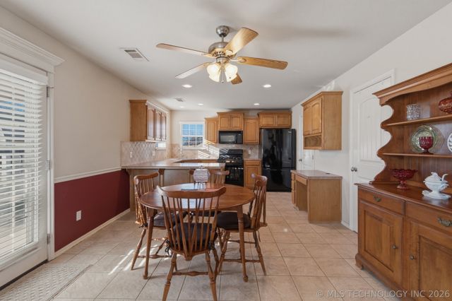 2108 S Javine Court, Skiatook, OK 74070