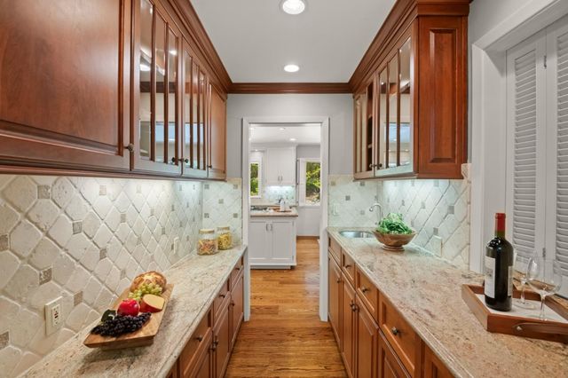 15355 Peach Hill Road, Saratoga, CA 95070