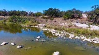 124 W Impala RD, Llano, TX 78643