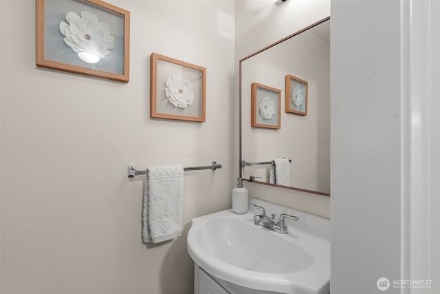 1701 Weatherswood Drive NW, Gig Harbor, WA 98335