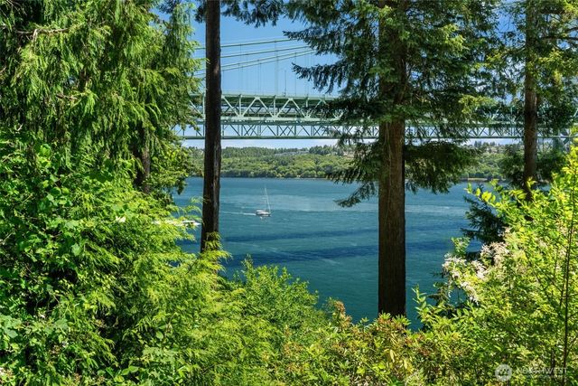 1701 Weatherswood Drive NW, Gig Harbor, WA 98335