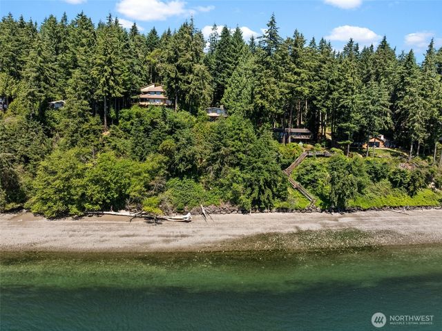 1701 Weatherswood Drive NW, Gig Harbor, WA 98335