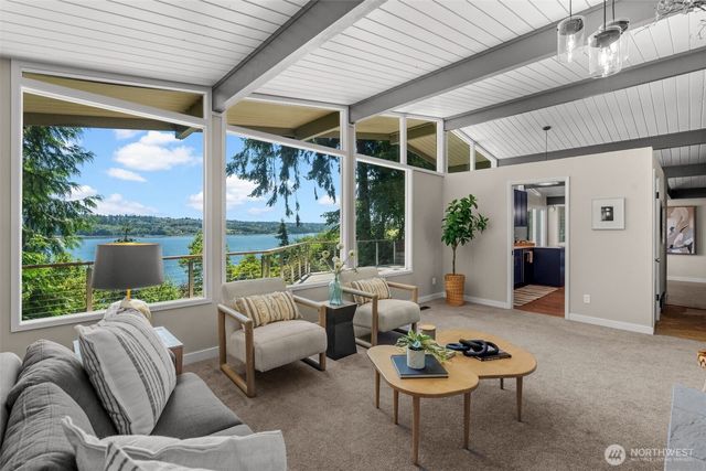 1701 Weatherswood Drive NW, Gig Harbor, WA 98335