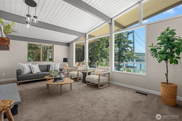 1701 Weatherswood Drive NW, Gig Harbor, WA 98335
