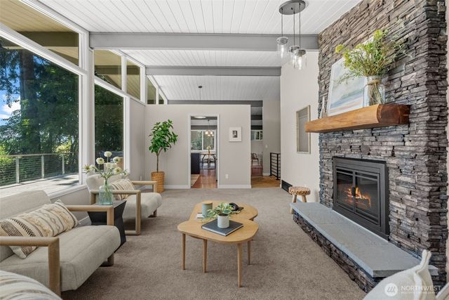 1701 Weatherswood Drive NW, Gig Harbor, WA 98335