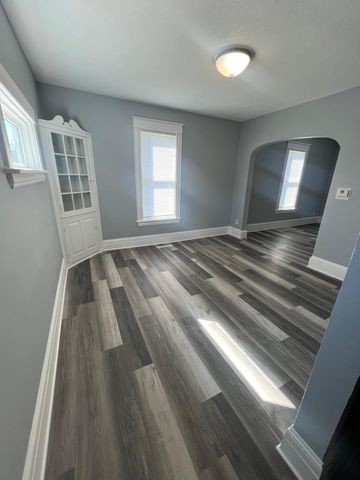 3210 Emerson Avenue N, Minneapolis, MN 55412