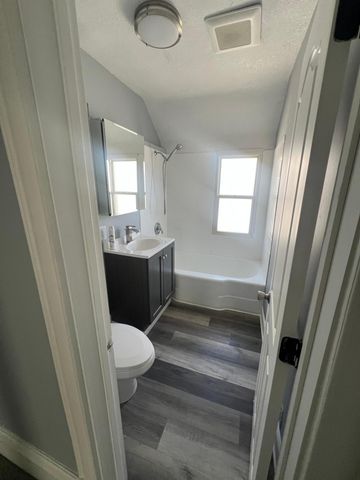 3210 Emerson Avenue N, Minneapolis, MN 55412