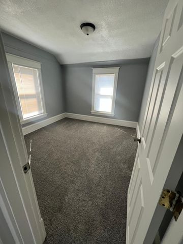 3210 Emerson Avenue N, Minneapolis, MN 55412