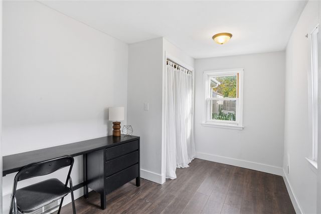 3832 13th Street, Des Moines, IA 50313