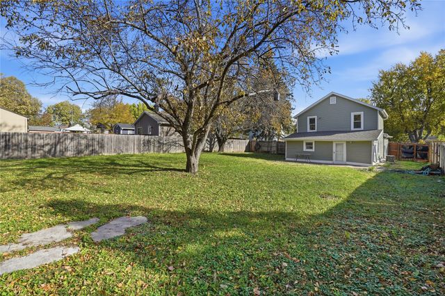 3832 13th Street, Des Moines, IA 50313