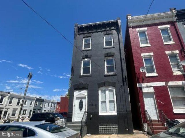 2621 W MONTGOMERY AVE, Philadelphia, PA 19121