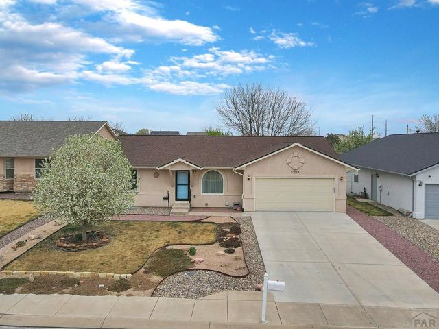 4900 Warbler Court, Pueblo, CO 81008