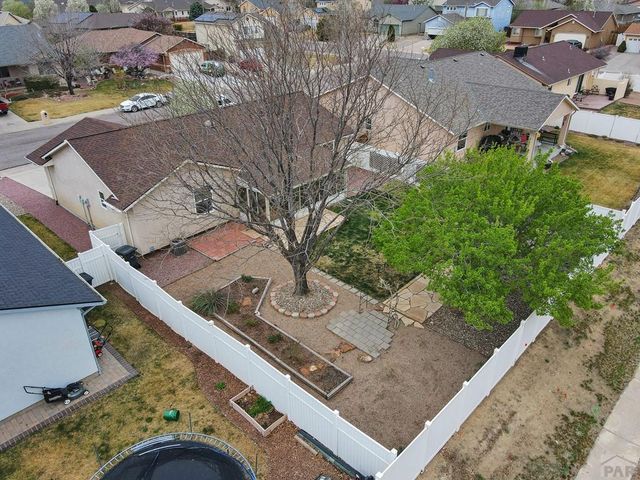 4900 Warbler Court, Pueblo, CO 81008