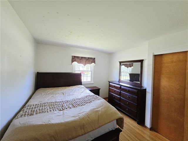 131 Medallion Drive, Greece, NY 14626