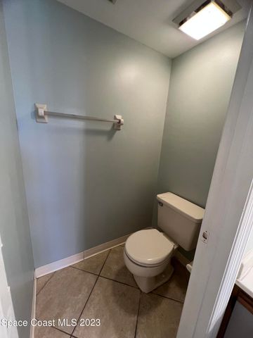 7230 N Highway 1 A102, Cocoa, FL 32927