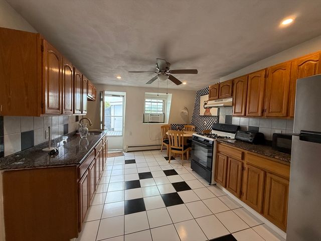 125 London 3, Boston, MA 02128