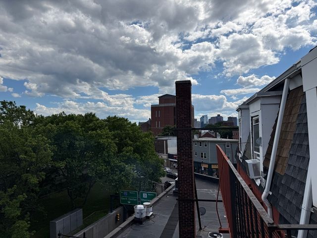 125 London 3, Boston, MA 02128