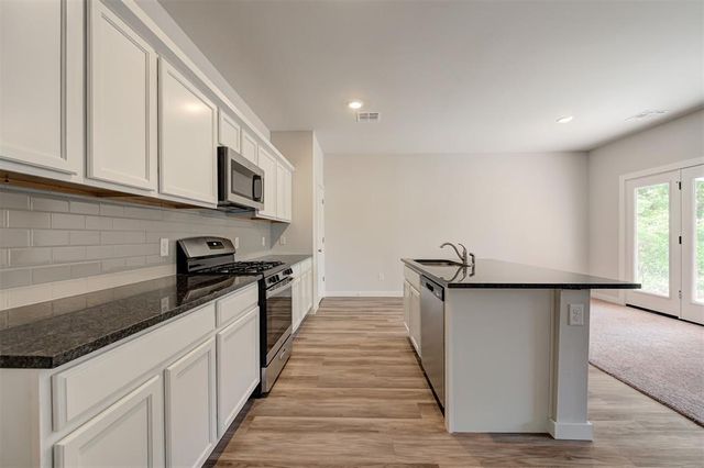 861 Stella Trail, Guthrie, OK 73044