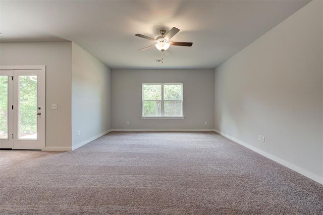 861 Stella Trail, Guthrie, OK 73044