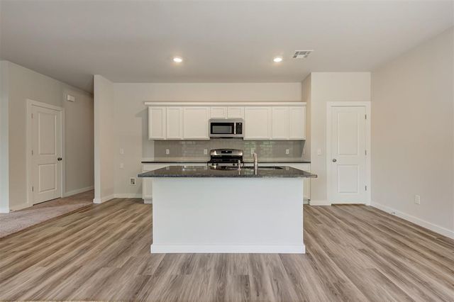 861 Stella Trail, Guthrie, OK 73044