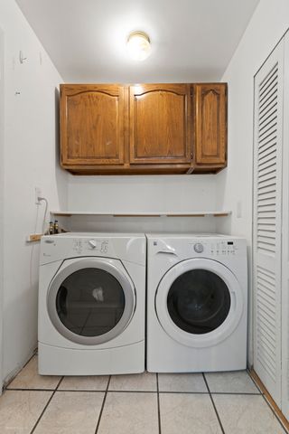 18596 W Karen Lane, Gurnee, IL 60031