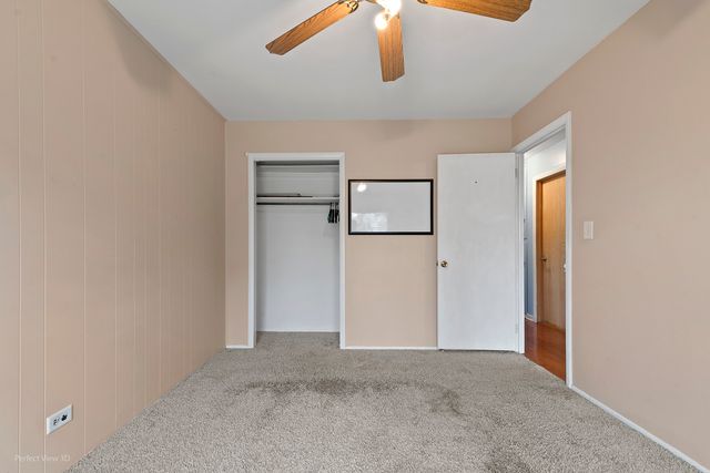 18596 W Karen Lane, Gurnee, IL 60031