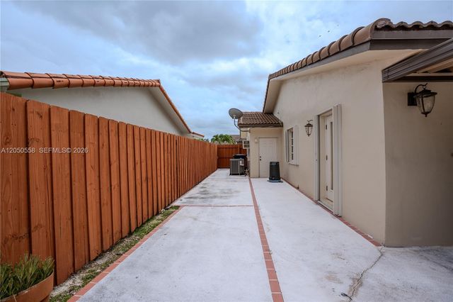 2431 SW 124th Avenue, Miami, FL 33175
