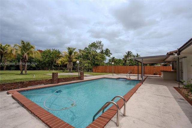 2431 SW 124th Avenue, Miami, FL 33175