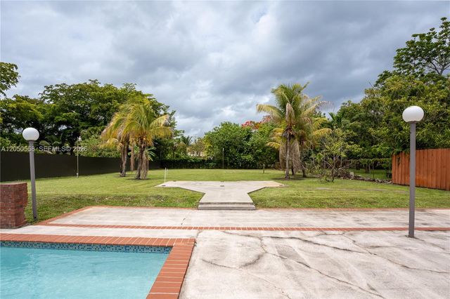 2431 SW 124th Avenue, Miami, FL 33175