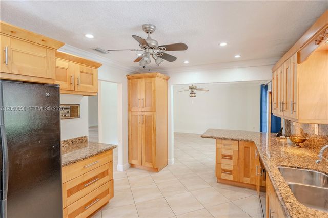 2431 SW 124th Avenue, Miami, FL 33175
