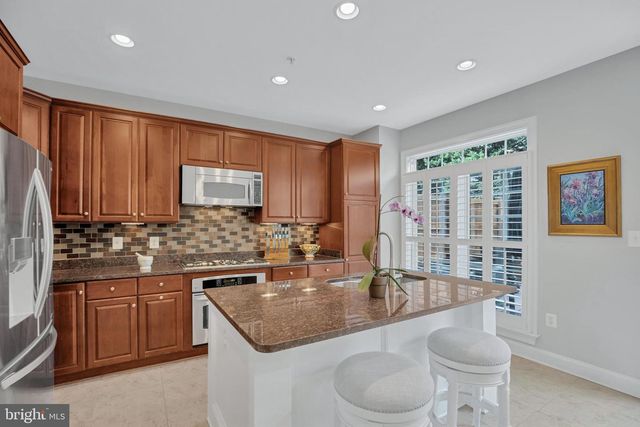 1511 PORTNER RD, Alexandria, VA 22314