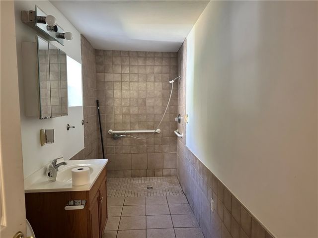 604 N Montgomery Street, Clarksville, AR 72830