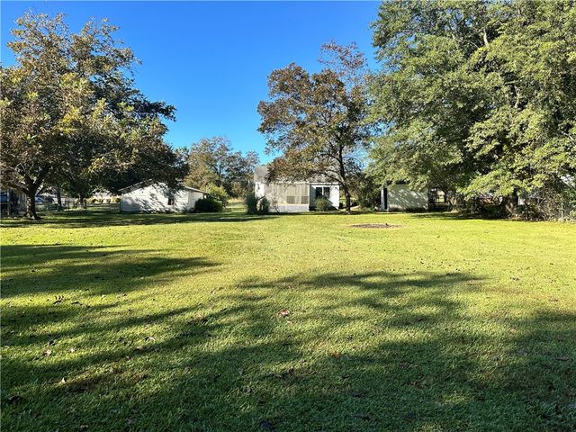 604 N Montgomery Street, Clarksville, AR 72830