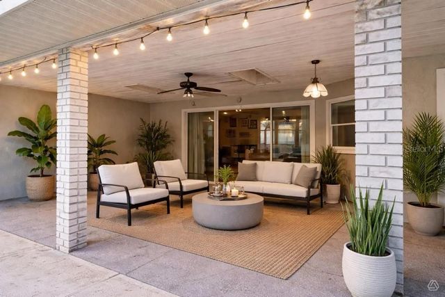 2610 TWELVE POINT DRIVE, Lakeland, FL 33811