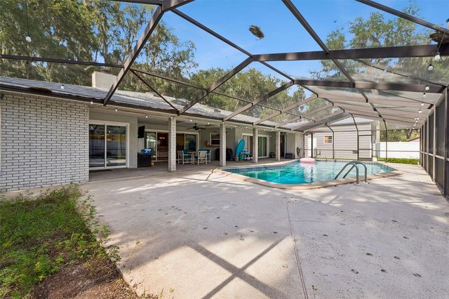 2610 TWELVE POINT DRIVE, Lakeland, FL 33811