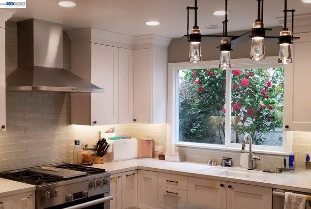 418 Santander Dr, San Ramon, CA 94583