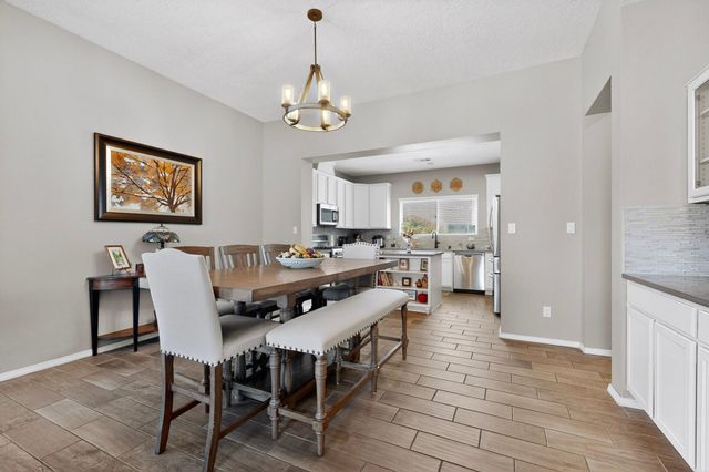 10932 Topacio Street NW, Albuquerque, NM 87114