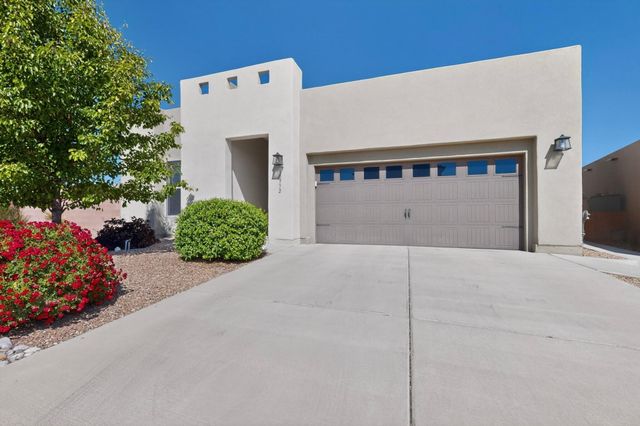10932 Topacio Street NW, Albuquerque, NM 87114